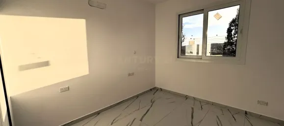 3 bedrooms Villa in Moni, Cyprus No. 3940 5