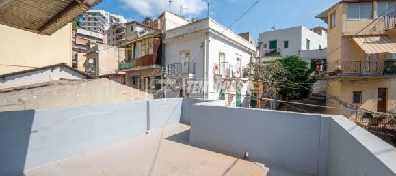 3 غرف نوم منزل ذو طابقين في Messina, Italy رقم 316618 15