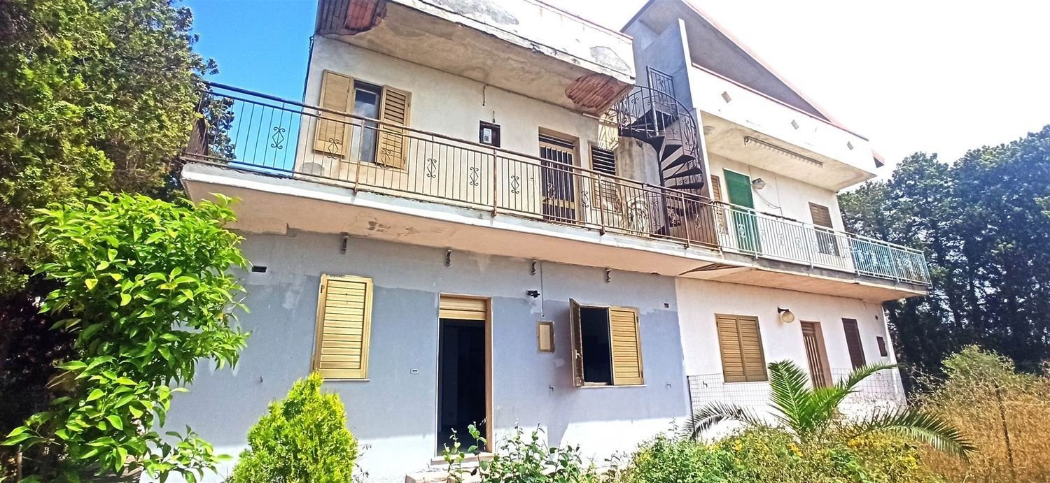 8 Schlafzimmer Wohnung in Brancaleone, Italy, Nr. 318154