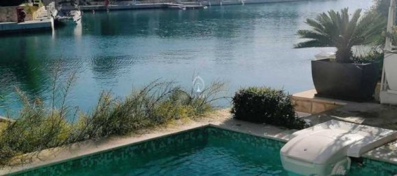 3 bedrooms Villa in Limassol, Cyprus No. 18968 3