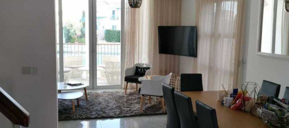 3 bedrooms Villa in Limassol, Cyprus No. 18968 12