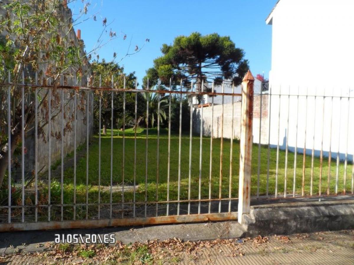 110m² Land in San Isidro, Argentina No. 37998