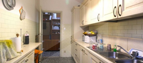 Apartamento de 4 habitaciónes en Pontedera, Italy No. 20069 3