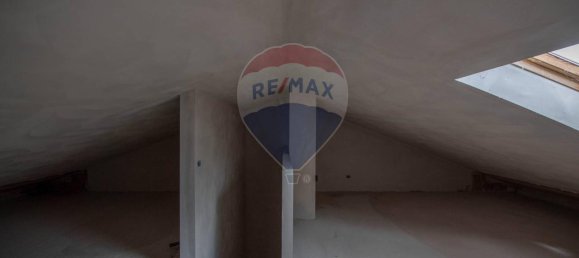 7 rooms Apartment in Castelleone di Suasa, Italy No. 2267 18