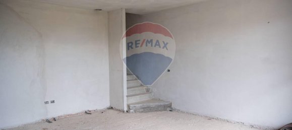 7 rooms Apartment in Castelleone di Suasa, Italy No. 2267 10