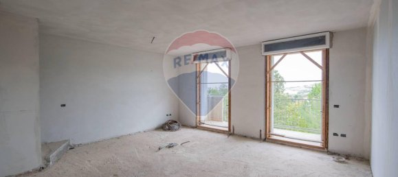 7 rooms Apartment in Castelleone di Suasa, Italy No. 2267 11