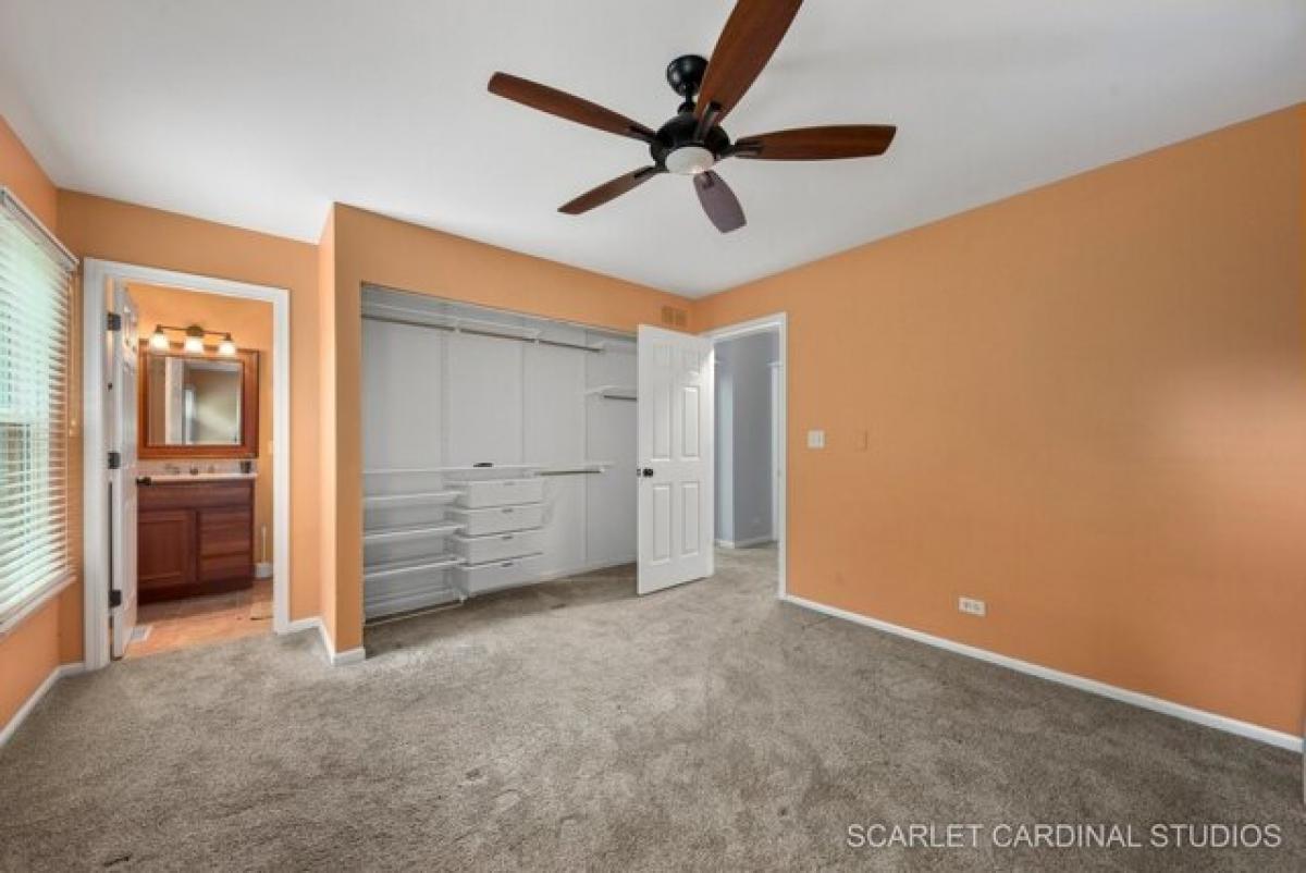 3 Schlafzimmer Haus in Naperville, USA, Nr. 393675