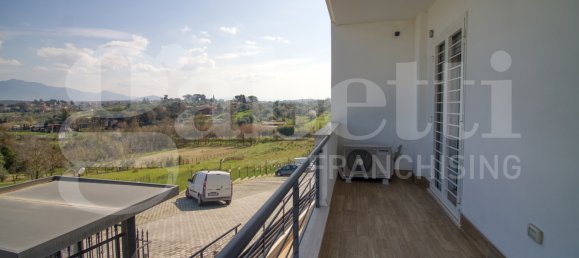 3 chambres Appartement à Monterotondo, Italy No. 53053 9