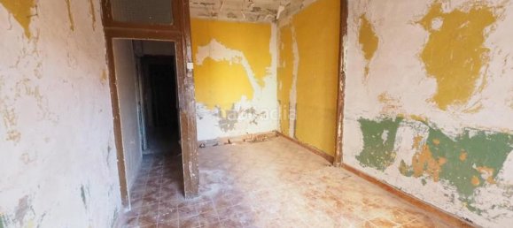 2 bedrooms Apartment in Ciutat Vella, Spain No. 135956 3