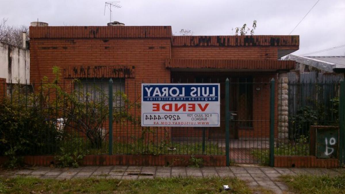 3 bedrooms House in Almirante Brown, Argentina No. 95464