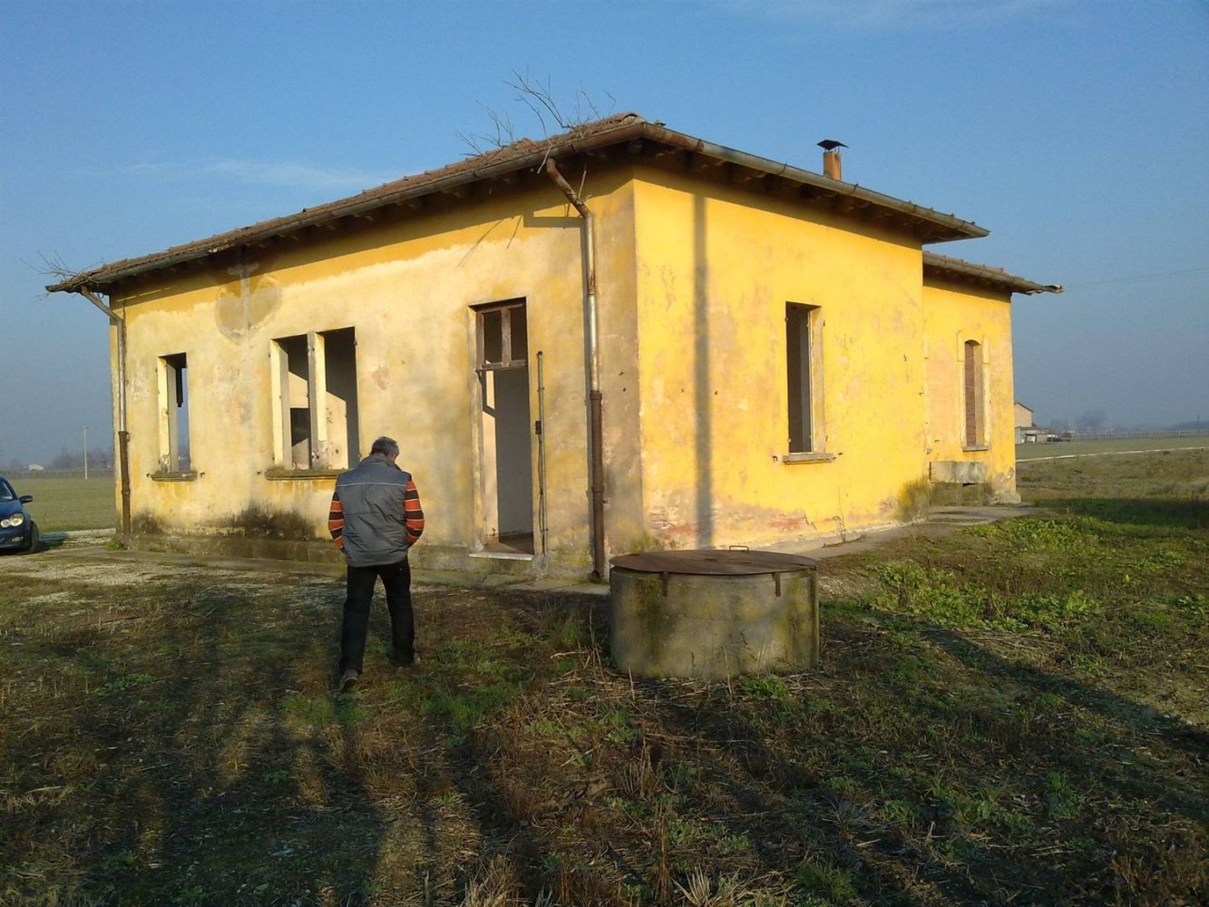 7 rooms Villa in Soliera, Italy No. 83088