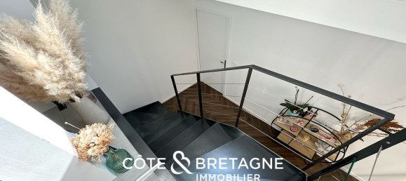 3 bedrooms House in Vannes, France No. 332027 2