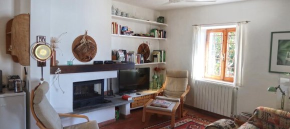 3 bedrooms House in Aulla, Italy No. 362945 13