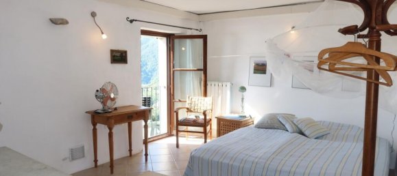 3 bedrooms House in Aulla, Italy No. 362945 44