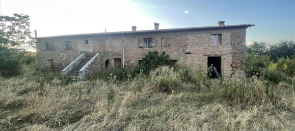 10-salle Maison à Castiglione del Lago, Italy No. 136973 3