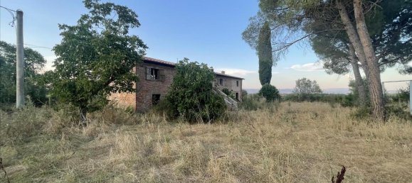 10-salle Maison à Castiglione del Lago, Italy No. 136973 19