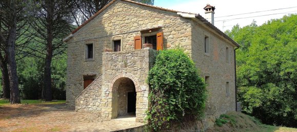 7 bedrooms House in Cortona, Italy No. 316005 3