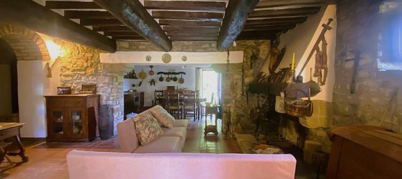 7 bedrooms House in Cortona, Italy No. 316005 11