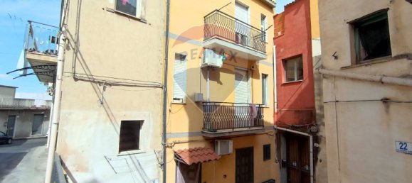 Casa de 4 divisões em Motta Sant'Anastasia, Italy N.º 294539 36