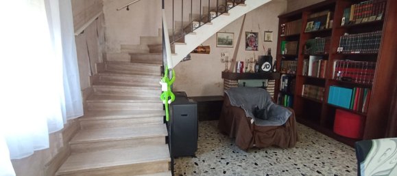 5 Schlafzimmer Villa in Ardea, Italy, Nr. 133337 21