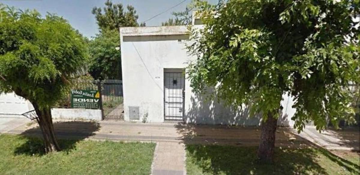 2 bedrooms House in Canuelas, Argentina No. 52061