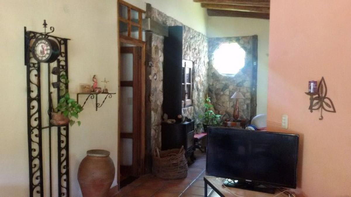 2 bedrooms House in Cordoba, Argentina No. 63507