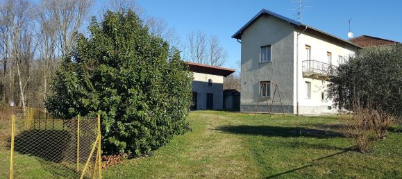 3 rooms House in Varese, Italy No. 179222 2