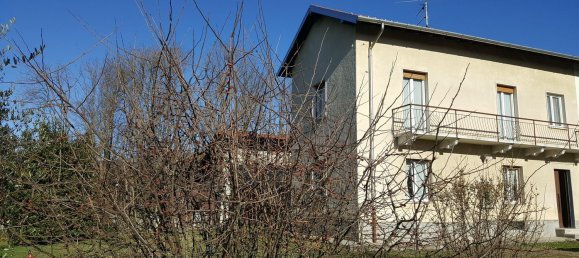 3 rooms House in Varese, Italy No. 179222 4