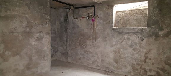 3 rooms House in Varese, Italy No. 179222 27