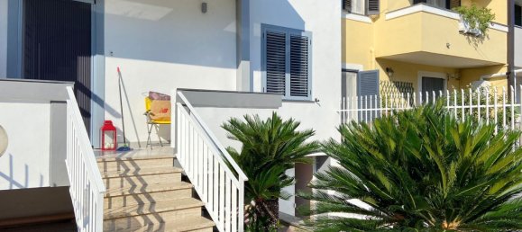 Villa de 5 divisões em Giugliano in Campania, Italy N.º 128997 3