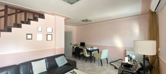 Villa de 5 divisões em Giugliano in Campania, Italy N.º 128997 11