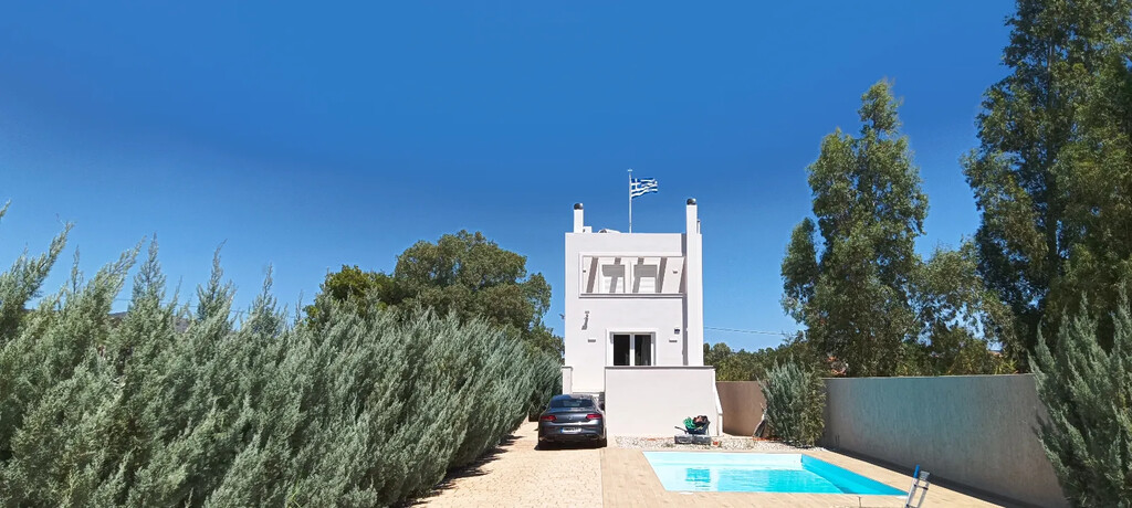 184m² Commercial property for sale in Marathon, East Attica, Attica, Greece № 69345