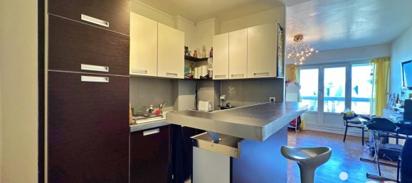 Studio à Paris, France No. 286121 7