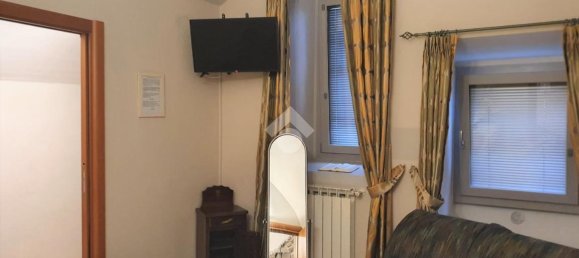 3 rooms Apartment in Seriate, Italy No. 24345 6
