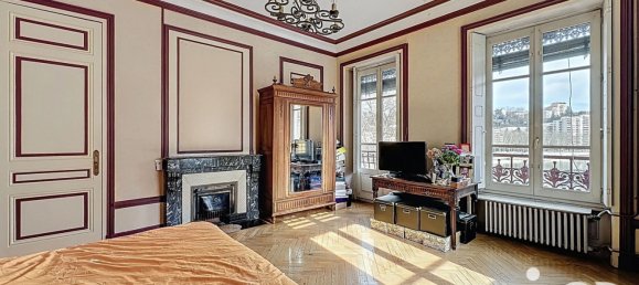 4 bedrooms Apartment in Lyon, France No. 329056 5