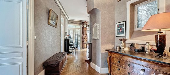 4 bedrooms Apartment in Lyon, France No. 329056 17