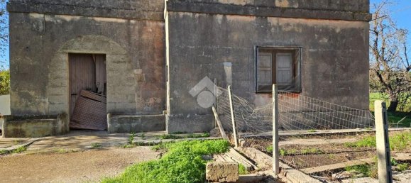 Casa de 2 habitaciónes en Nardò, Italy No. 34649 3