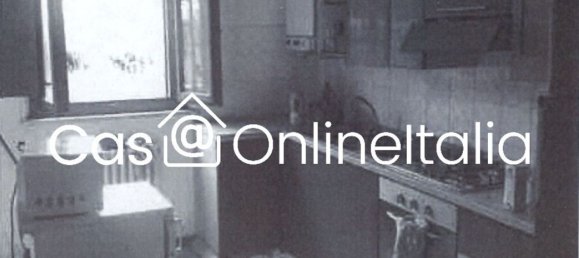 5 rooms Apartment in Perugia, Italy No. 194503 10