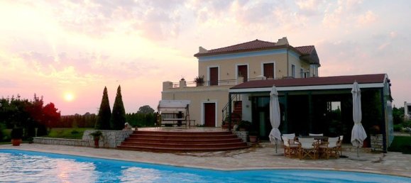 5 Schlafzimmer Villa in Messenia, Greece, Nr. 7820 10