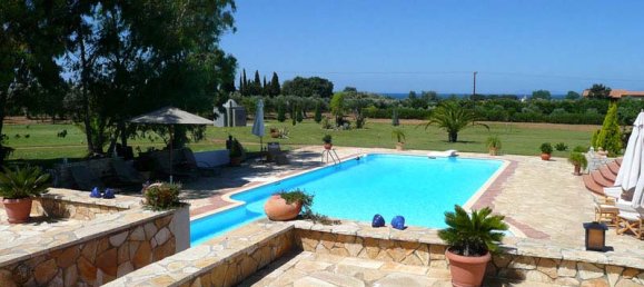5 Schlafzimmer Villa in Messenia, Greece, Nr. 7820 15