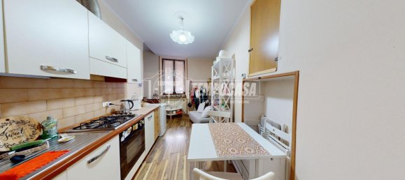 2-salle Appartement à Olgiate Comasco, Italy No. 35077 26