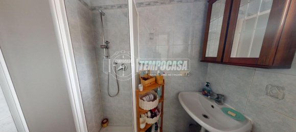 2-salle Appartement à Olgiate Comasco, Italy No. 35077 7