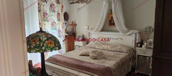 3 Schlafzimmer Wohnung in Palermo, Italy, Nr. 130675 5