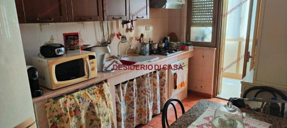3 Schlafzimmer Wohnung in Palermo, Italy, Nr. 130675 8