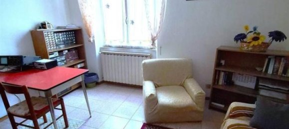 Apartamento de 5 divisões em Fossombrone, Italy N.º 37343 2