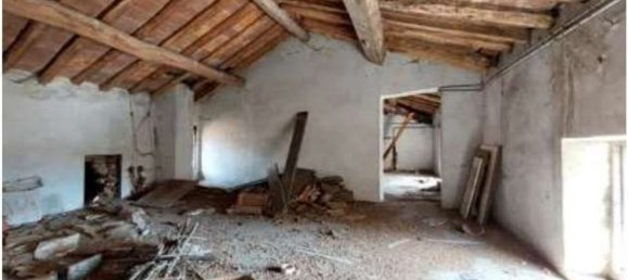 Casa de 6 habitaciónes en Trino, Italy No. 49828 8