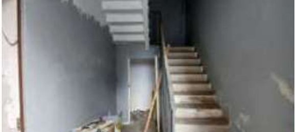 Casa de 6 habitaciónes en Trino, Italy No. 49828 12