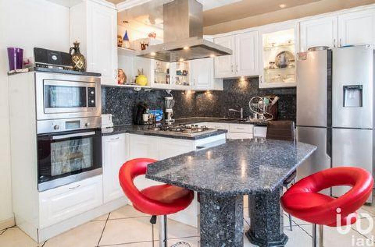 Дом с 5 спальнями в Френ, Франция № 27827