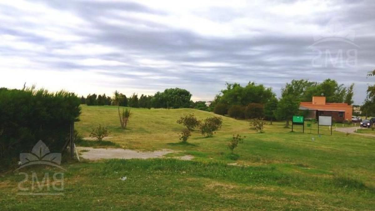  Land in Tigre, Argentina No. 110967