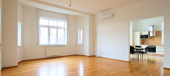 3-salle Appartement à Neunkirchen, Austria No. 134524 2